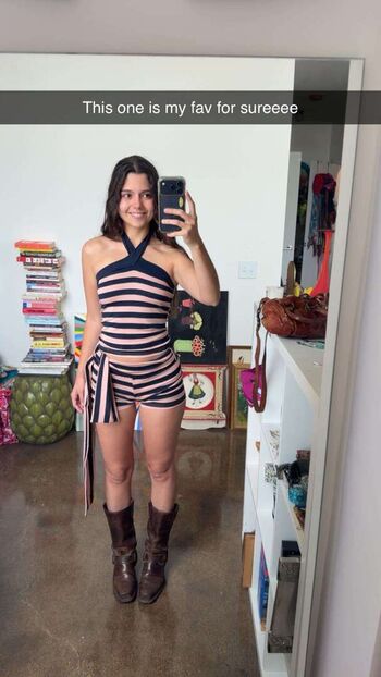 Chloeforero leaked private photo uncensored HD quality