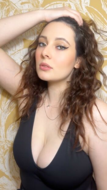 Christina green page leaked private photo uncensored HD quality