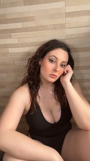 Christina green page leaked private photo uncensored HD quality