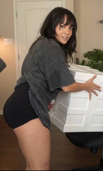 Cinnabrit leaked private photo uncensored HD quality