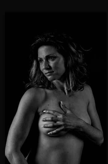 Claire jonass leaked private photo uncensored HD quality