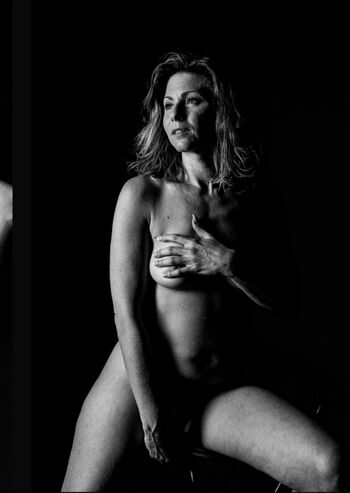 Claire jonass leaked private photo uncensored HD quality