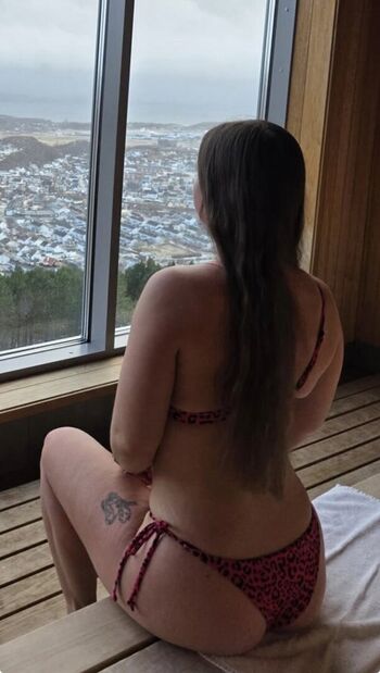 Claireztravels leaked private photo uncensored HD quality