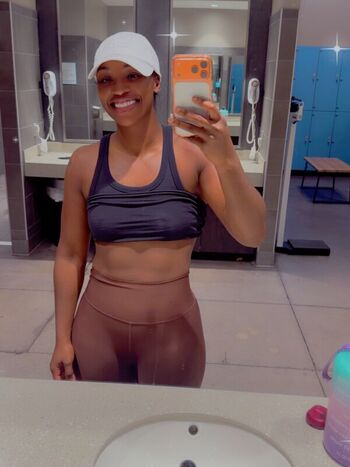 Claressa shields leaked private photo uncensored HD quality