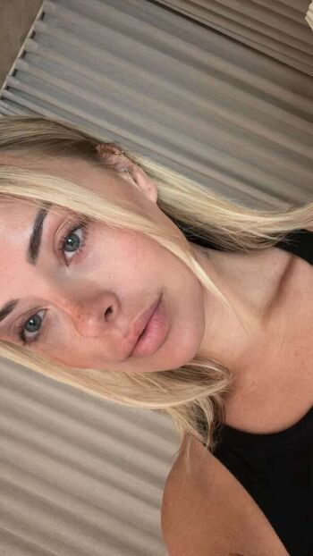 Corinna kopf  page leaked private photo uncensored HD quality