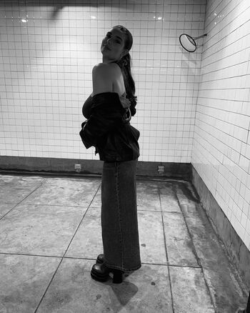 Courtney tarr leaked private photo uncensored HD quality