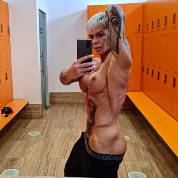 Crazyxbody  page leaked private photo uncensored HD quality