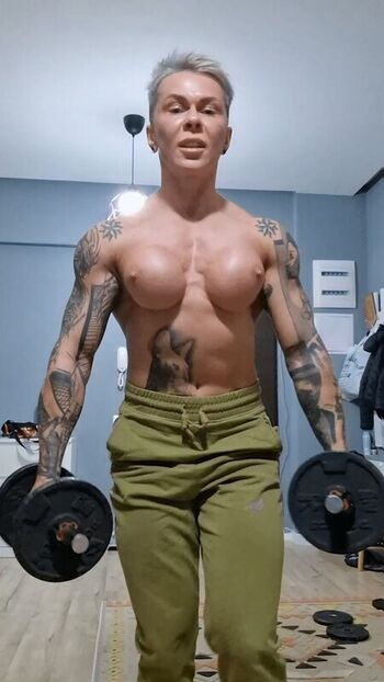 Crazyxbody  page leaked private photo uncensored HD quality