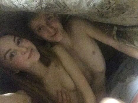 Crystallandysh page leaked private photo uncensored HD quality