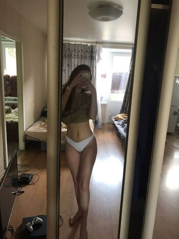 Crystallandysh page leaked private photo uncensored HD quality