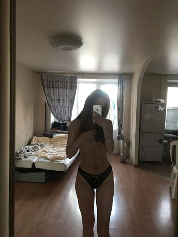 Crystallandysh page leaked private photo uncensored HD quality