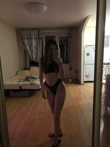 Crystallandysh page leaked private photo uncensored HD quality