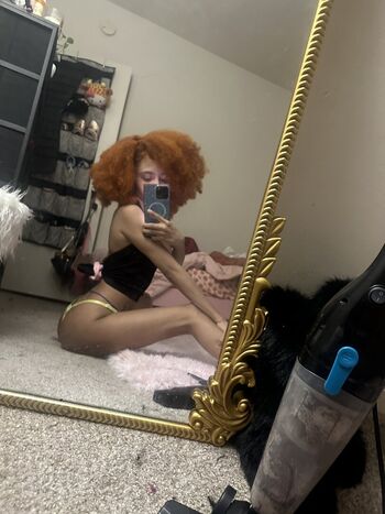 Crystalsnpurge leaked private photo uncensored HD quality