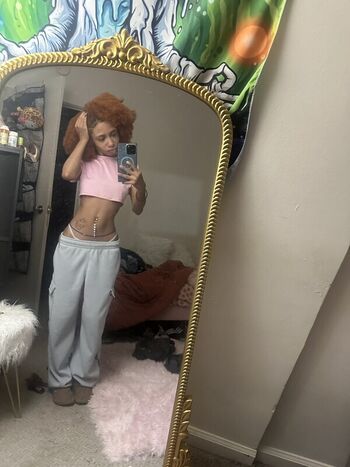 Crystalsnpurge page leaked private photo uncensored HD quality