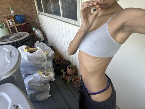 Crystalsnpurge leaked private photo uncensored HD quality
