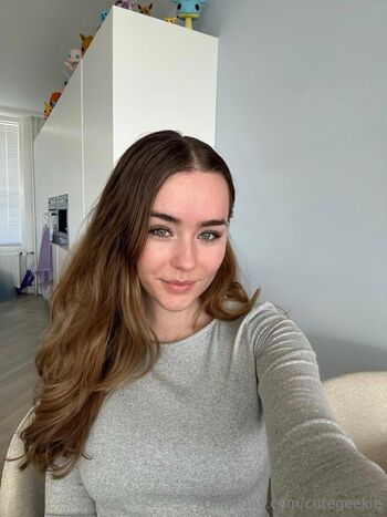 Cutegeekie page leaked private photo uncensored HD quality