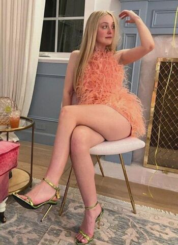 Dakota fanning page leaked private photo uncensored HD quality