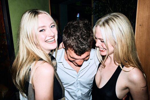 Dakota fanning leaked private photo uncensored HD quality