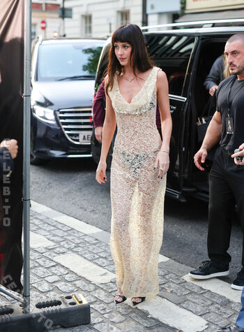 Dakota johnson page leaked private photo uncensored HD quality