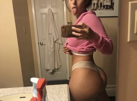 Danielle pertusiello leaked private photo uncensored HD quality