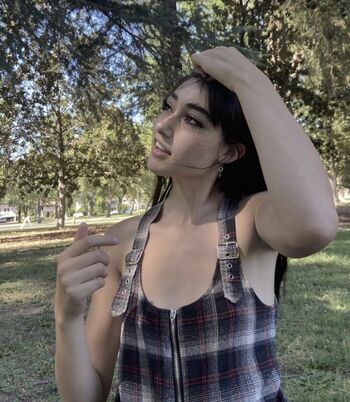Delilah raige  page leaked private photo uncensored HD quality