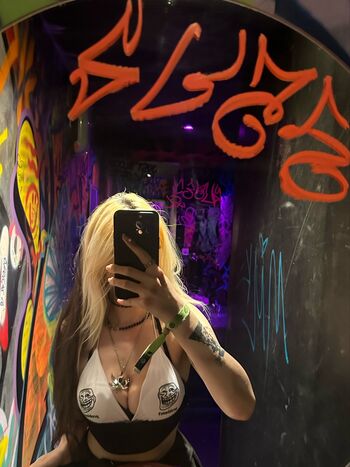 Delusionalshne leaked private photo uncensored HD quality