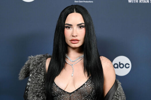 Demi lovato page leaked private photo uncensored HD quality