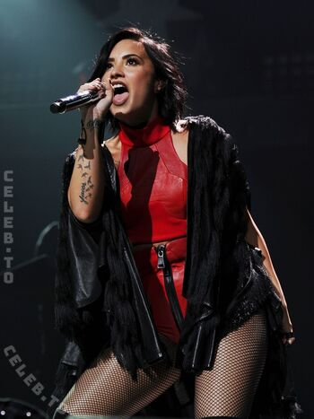 Demi lovato page leaked private photo uncensored HD quality