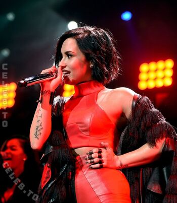 Demi lovato page leaked private photo uncensored HD quality