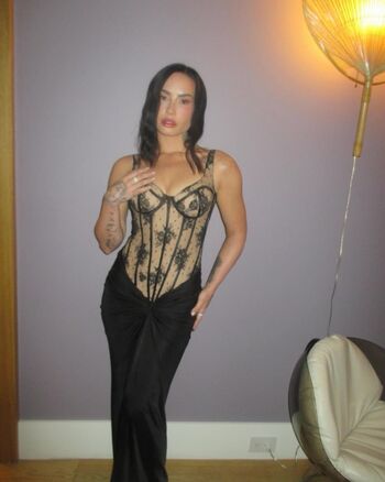 Demi lovato page leaked private photo uncensored HD quality