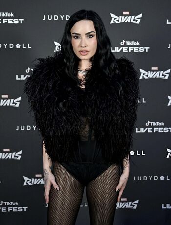 Demi lovato page leaked private photo uncensored HD quality