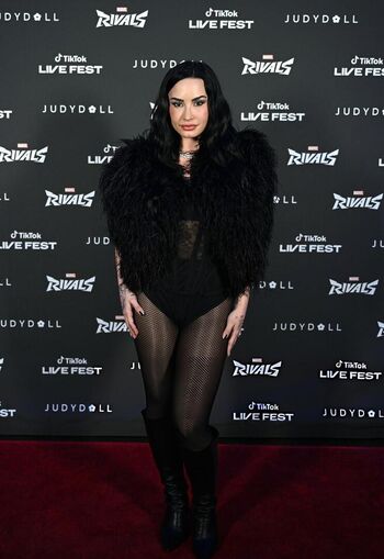 Demi lovato page leaked private photo uncensored HD quality