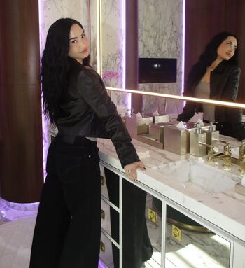Demi lovato page leaked private photo uncensored HD quality