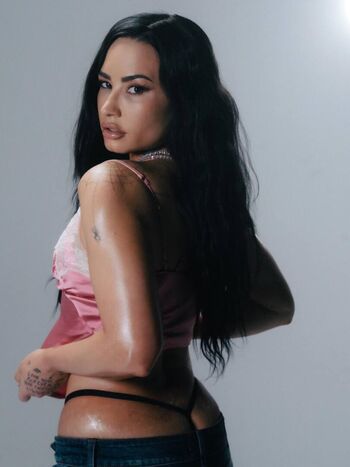 Demi lovato leaked private photo uncensored HD quality