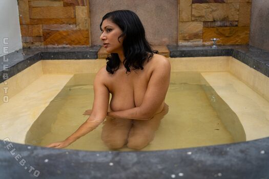 Devi the model page leaked private photo uncensored HD quality