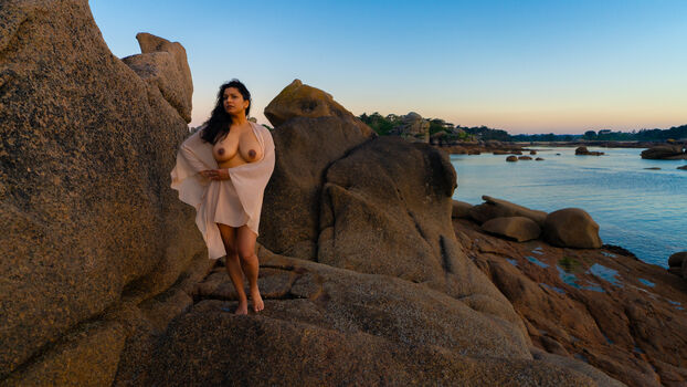 Devi the model page leaked private photo uncensored HD quality