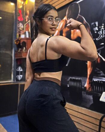 Disha prajapati leaked private photo uncensored HD quality