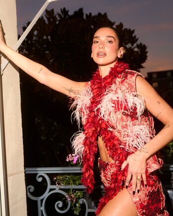 Dua lipa  page leaked private photo uncensored HD quality