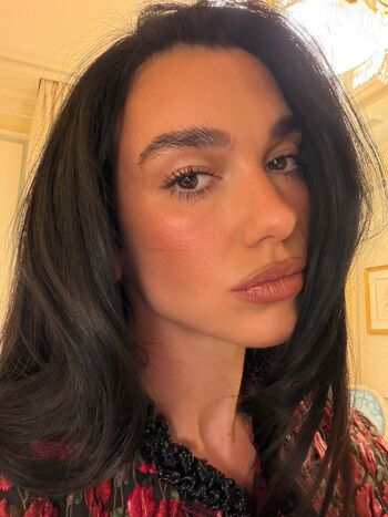 Dua lipa  page leaked private photo uncensored HD quality