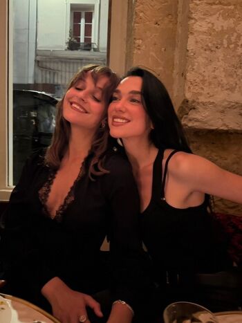 Dua lipa  page leaked private photo uncensored HD quality