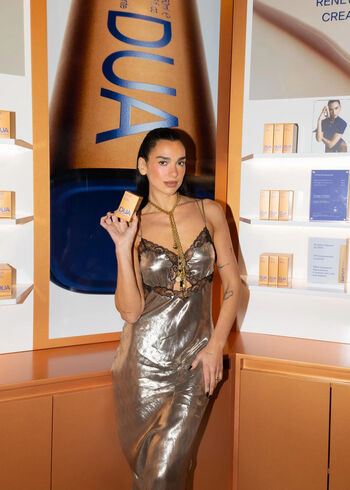 Dua lipa  page leaked private photo uncensored HD quality