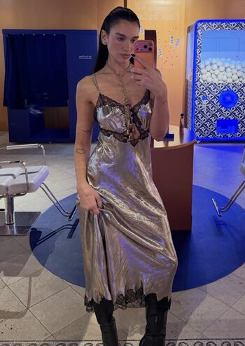 Dua lipa  page leaked private photo uncensored HD quality