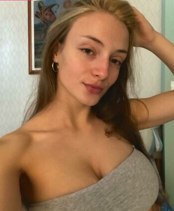 Duckiedoll leaked private photo uncensored HD quality