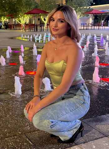 Eliza jane leaked private photo uncensored HD quality