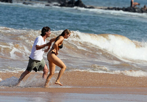 Elizabeth berkley leaked private photo uncensored HD quality