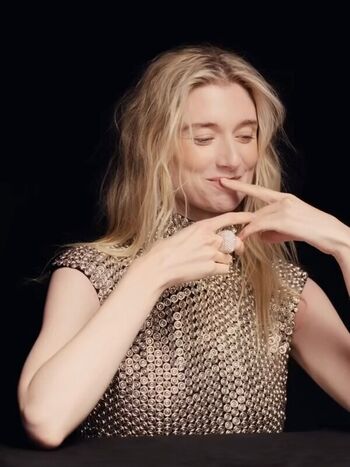 Elizabeth debicki page leaked private photo uncensored HD quality