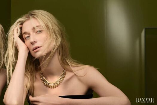 Elizabeth debicki page leaked private photo uncensored HD quality