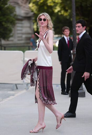 Elizabeth debicki page leaked private photo uncensored HD quality