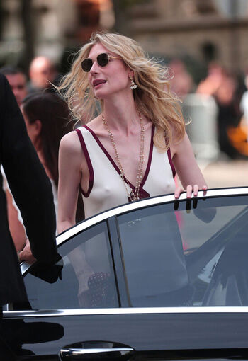Elizabeth debicki page leaked private photo uncensored HD quality