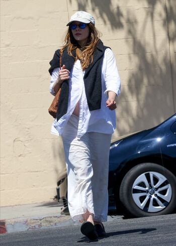Elizabeth olsen  page leaked private photo uncensored HD quality
